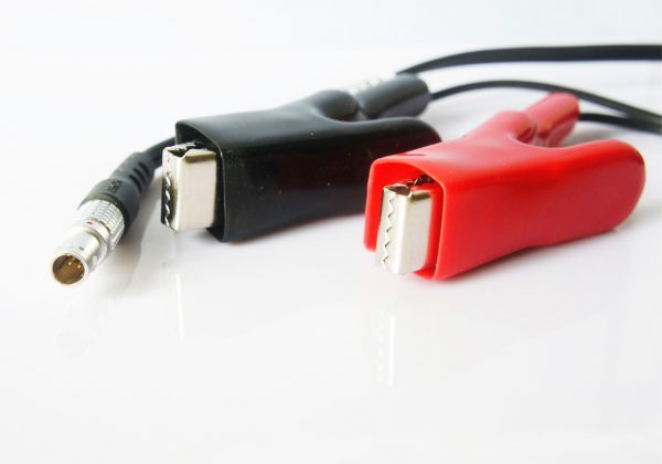 565854 1.8M Cable with Heavy Duty alligator clips wired to Female SAE 2-pin connector for leica 5-pin - Image 2